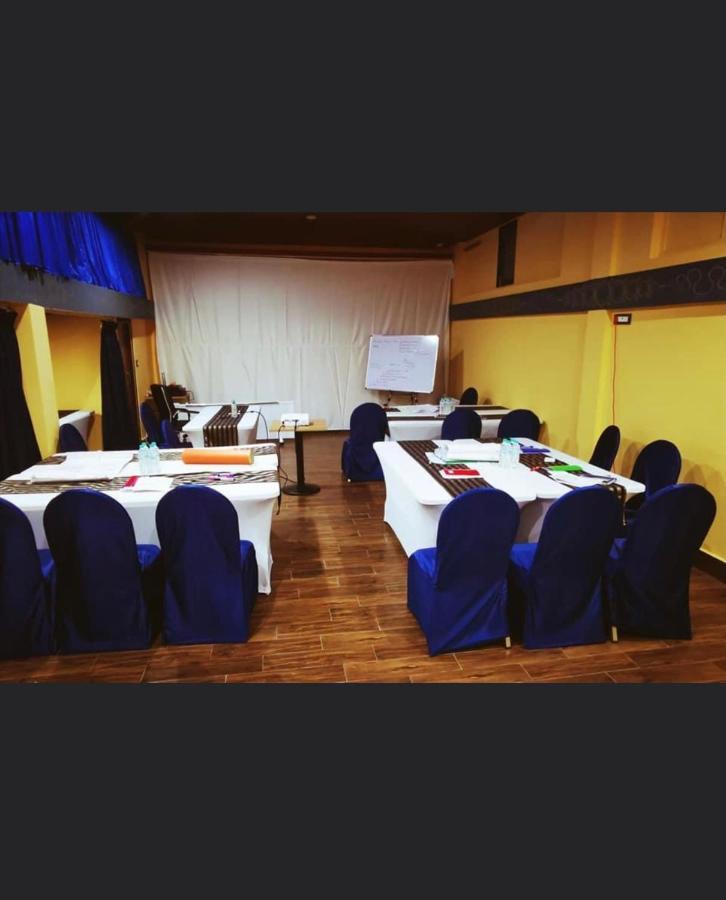 Ludrong Hotel Θίμφου Εξωτερικό φωτογραφία